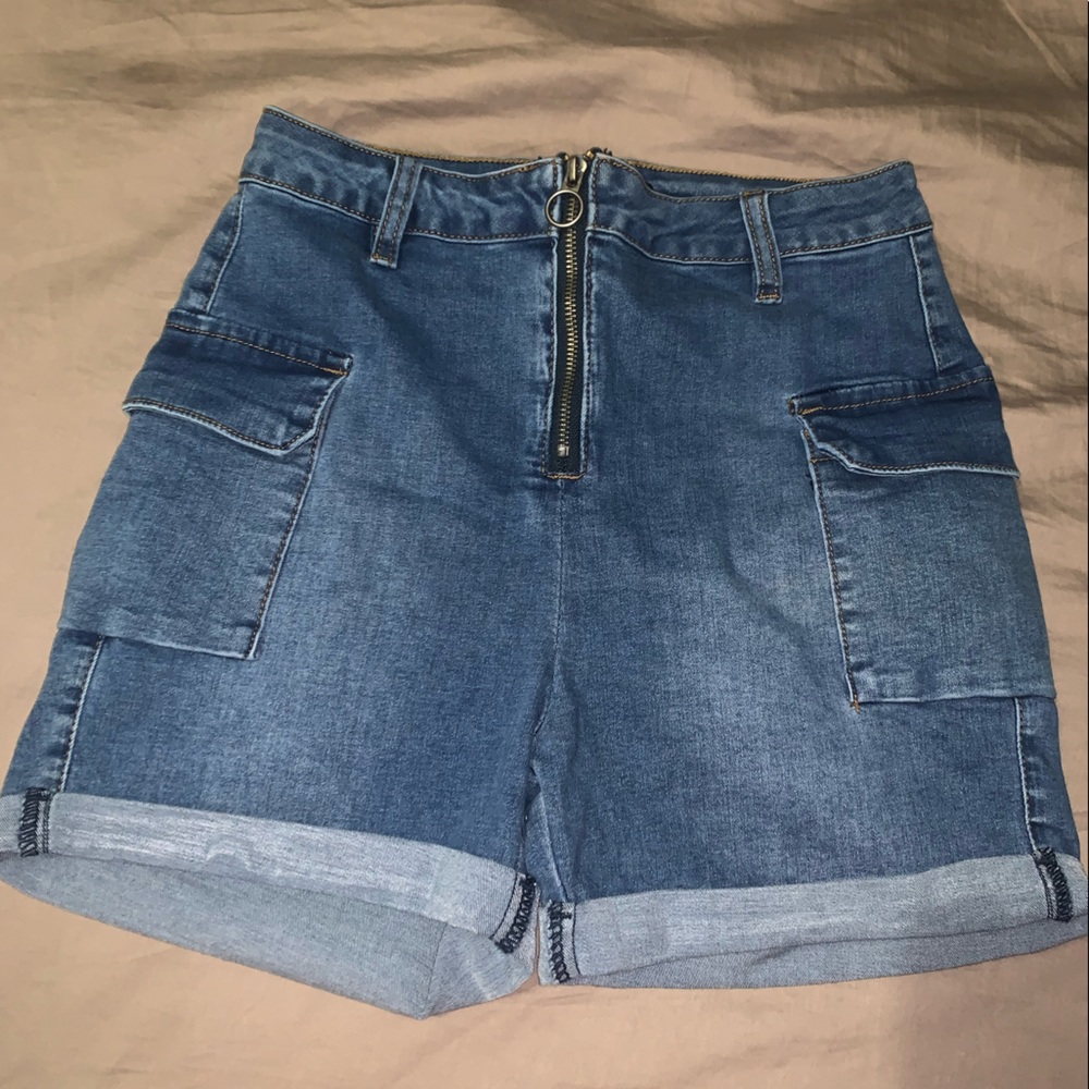 Fashion nova jean shorts